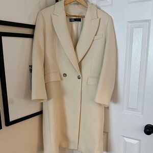 Zara Women's Elegant Cream Blazer Coat